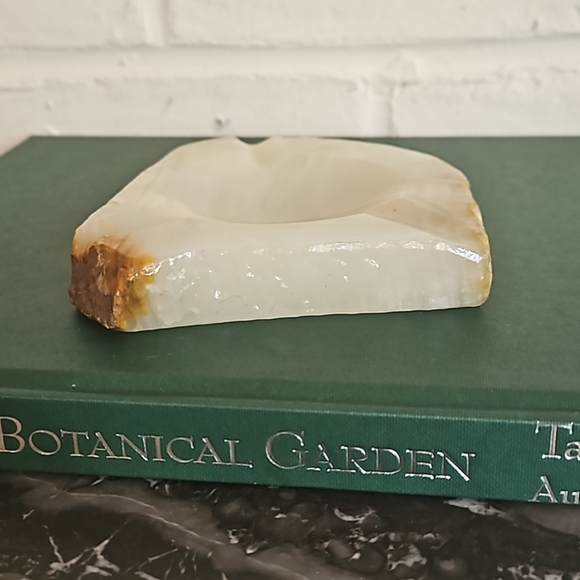 Vintage polished stone ashtray - Picture 6 of 6